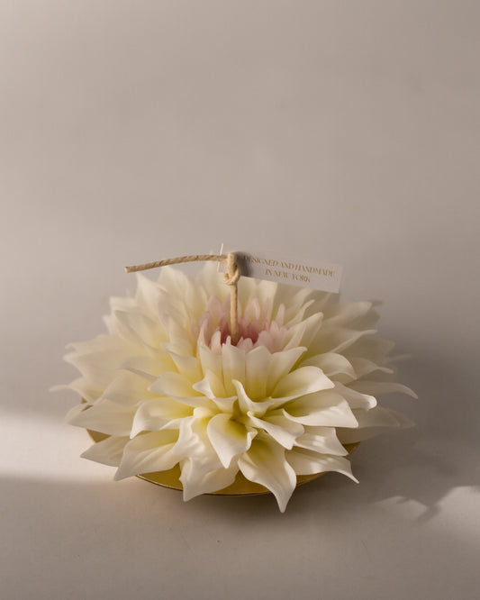 Spring Dahlia Candle, 100% Beeswax, Toxin-Free